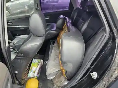 Veicolo di demolizione mazda 3 (bk) 1.3 (bk14) dell'anno 2004 alimentato 0