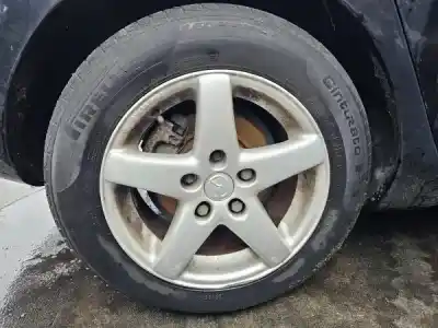 Veicolo di demolizione mazda 3 (bk) 1.3 (bk14) dell'anno 2004 alimentato 0