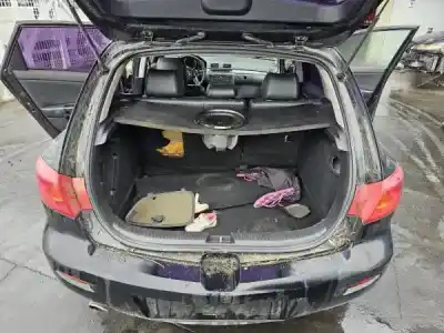 Veicolo di demolizione mazda 3 (bk) 1.3 (bk14) dell'anno 2004 alimentato 0