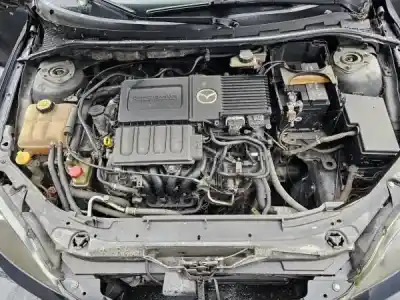 Veicolo di demolizione mazda 3 (bk) 1.3 (bk14) dell'anno 2004 alimentato 0