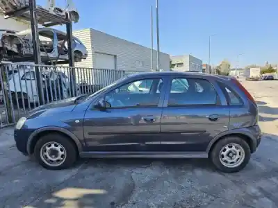Véhicule à la ferraille opel corsa c (x01) 1.2 twinport (f08 f68) de l'année 2006 alimenté z 12 xep Véhicule à la ferraille opel corsa c (x01) 1.2 twinport (f08 f68) de l'année 2006 alimenté z 12 xep