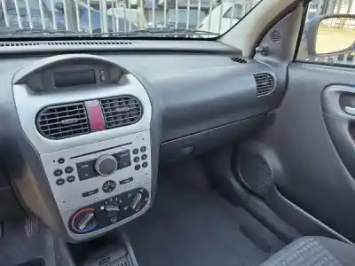 Véhicule à la ferraille opel corsa c (x01) 1.2 twinport (f08 f68) de l'année 2006 alimenté z 12 xep Véhicule à la ferraille opel corsa c (x01) 1.2 twinport (f08 f68) de l'année 2006 alimenté z 12 xep