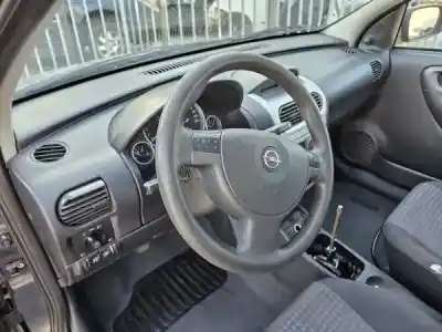 Véhicule à la ferraille opel corsa c (x01) 1.2 twinport (f08 f68) de l'année 2006 alimenté z 12 xep Véhicule à la ferraille opel corsa c (x01) 1.2 twinport (f08 f68) de l'année 2006 alimenté z 12 xep