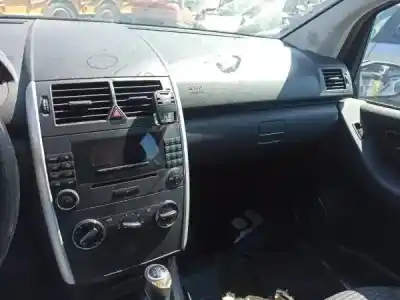 Scrapping Vehicle mercedes-benz classe a (w169) a 170 (169.032. 169.332) gasolina 2005 5p of the year 2005 powered m 266.940