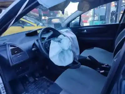 Scrapping Vehicle citroen c4 i (lc_) 1.6 hdi of the year 2006 powered 9hy (dv6ted4)