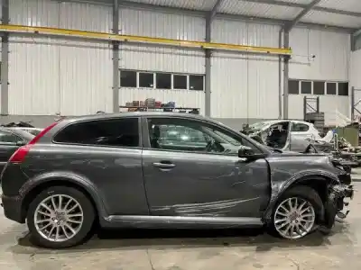 Утилизация автомобиля volvo c30 (533) d5 года 2013 питание 