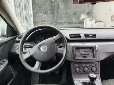 Veicolo di demolizione volkswagen passat b6 variant (3c5) 2.0 tdi 4motion dell'anno 2006 alimentato bmp Veicolo di demolizione volkswagen passat b6 variant (3c5) 2.0 tdi 4motion dell'anno 2006 alimentato bmp