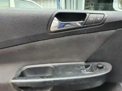 Veicolo di demolizione volkswagen passat b6 variant (3c5) 2.0 tdi 4motion dell'anno 2006 alimentato bmp Veicolo di demolizione volkswagen passat b6 variant (3c5) 2.0 tdi 4motion dell'anno 2006 alimentato bmp