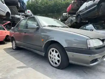 Sloopvoertuig renault 19 ii chamade (l53_) 1.4 van het jaar 1995 aangedreven 