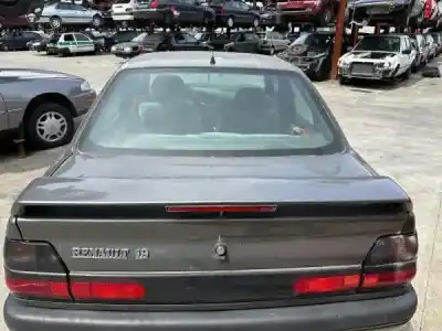 Sloopvoertuig renault 19 ii chamade (l53_) 1.4 van het jaar 1995 aangedreven 