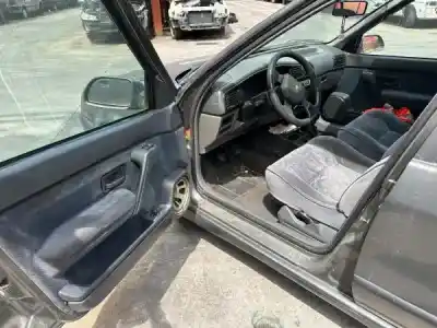 Sloopvoertuig renault 19 ii chamade (l53_) 1.4 van het jaar 1995 aangedreven 