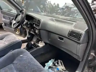 Sloopvoertuig renault 19 ii chamade (l53_) 1.4 van het jaar 1995 aangedreven 