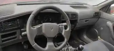 Scrapping Vehicle renault 19 ii (b/c53_) 1.2 of the year 1995 powered 