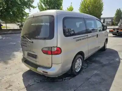 Sloopvoertuig hyundai h-1 / starex autobús (a1) 2.5 tci van het jaar 2004 aangedreven d4bh