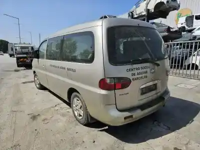 Sloopvoertuig hyundai h-1 / starex autobús (a1) 2.5 tci van het jaar 2004 aangedreven d4bh