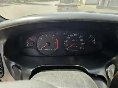 Sloopvoertuig hyundai h-1 / starex autobús (a1) 2.5 tci van het jaar 2004 aangedreven d4bh