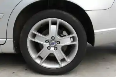 Veículo de Sucata volvo s40 ii (ms) d5 gasóleo 2008 4p do ano 2008 alimentado 