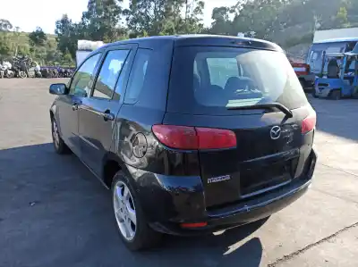Veicolo di demolizione mazda 2 (dy) gasolina 2004 5p dell'anno 2004 alimentato fuja