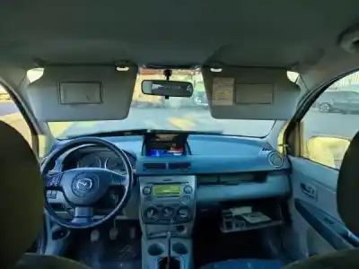 Veicolo di demolizione mazda 2 (dy) gasolina 2004 5p dell'anno 2004 alimentato fuja