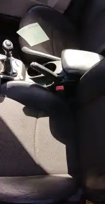 Sloopvoertuig kia ceed sw (ed) 1.4 van het jaar 2009 aangedreven g4fa