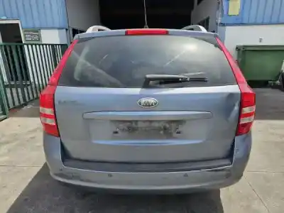 Veicolo di demolizione kia ceed sw (ed) 1.6 crdi 90 dell'anno 2007 alimentato d4fb
