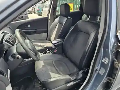 Veicolo di demolizione kia ceed sw (ed) 1.6 crdi 90 dell'anno 2007 alimentato d4fb