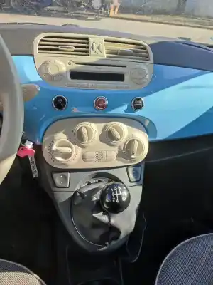 Veículo de Sucata fiat 500 (312_) 1.2 (312axa1a) do ano 2011 alimentado 169 a4.000