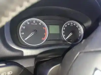 Scrapping Vehicle skoda fabia i hatchback (6y2) 1.2 gasolina 2004 5p of the year 2007 powered bzg