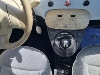 Veículo de Sucata fiat 500 (312_) 1.2 (312axa1a) do ano 2011 alimentado 169 a4.000