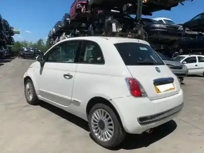 Veículo de Sucata fiat 500 (312_) 1.2 (312axa1a) do ano 2010 alimentado 169 a4.000