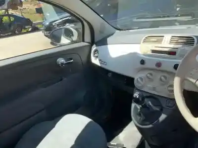 Veículo de Sucata fiat 500 (312_) 1.2 (312axa1a) do ano 2010 alimentado 169 a4.000