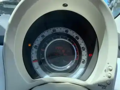 Veículo de Sucata fiat 500 (312_) 1.2 (312axa1a) do ano 2010 alimentado 169 a4.000