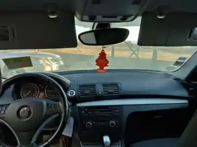 Veículo de Sucata bmw 1 (e81) 118 d do ano 2010 alimentado n47 d20 c