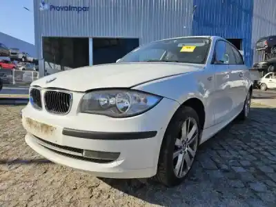 Veículo de Sucata BMW 1 (E81) 118 d do ano 2009 alimentado N47 D20 C