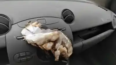 Scrapping Vehicle mazda 2 (de_, dh_) 1.3 (de3fs) of the year 2010 powered 