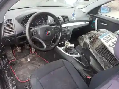 Veículo de Sucata bmw 1 coupé (e82) 120 d do ano 2008 alimentado n47 d20 a