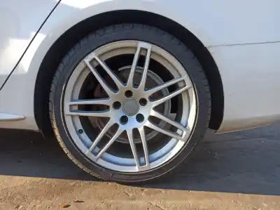 Здавання транспортного засобу audi a4 b8 (8k2) 2.0 tdi року 2011 потужний 