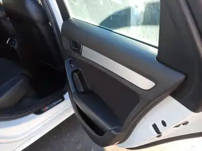 Здавання транспортного засобу audi a4 b8 (8k2) 2.0 tdi року 2011 потужний 