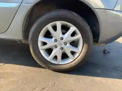 Veículo de Sucata renault koleos i (hy_) 2.0 dci 4x4 (hy0k) do ano 2009 alimentado 