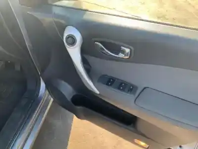 Veículo de Sucata renault koleos i (hy_) 2.0 dci 4x4 (hy0k) do ano 2009 alimentado 