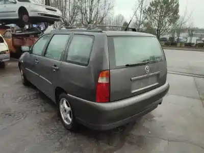 Veículo de Sucata volkswagen polo variant (6v5) 60 1.4 do ano 1998 alimentado aex