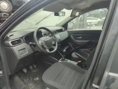 Veículo de Sucata dacia duster (hm_) 1.5 dci 115 (hmad) do ano 2023 alimentado k9k 872