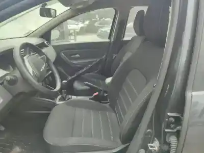 Veículo de Sucata dacia duster (hm_) 1.5 dci 115 (hmad) do ano 2023 alimentado k9k 872