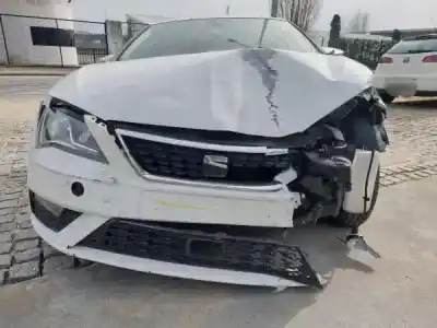 Здавання транспортного засобу seat leon (5f1) 1.5 tgi року 2018 потужний dhfa