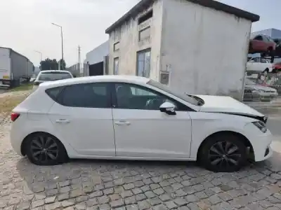 Здавання транспортного засобу seat leon (5f1) 1.5 tgi року 2018 потужний dhfa
