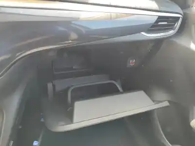 Veicolo di demolizione opel corsa f 1.2 101 cv / 74 kw dell'anno 2023 alimentato 