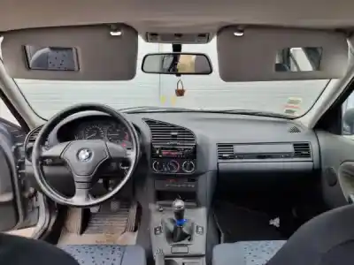 Scrapping Vehicle bmw 3 (e36) 318 i of the year 2005 powered m43 b18 (184e2)