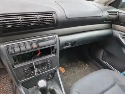 Scrapping Vehicle audi a4 b5 (8d2) 1.9 tdi of the year 1998 powered afn