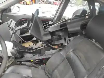 Scrapping Vehicle volvo v40 combi (vw) 1.9 td gasóleo 1997 5p of the year 2005 powered 