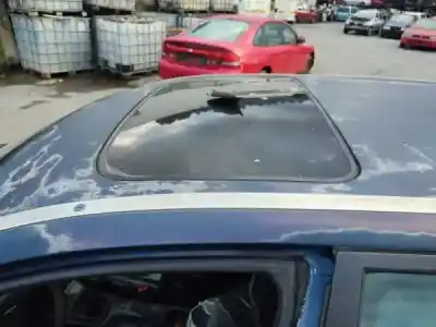 Veículo de Sucata volvo v40 combi (vw) 1.9 td gasóleo 1997 5p do ano 1998 alimentado d 4192 t